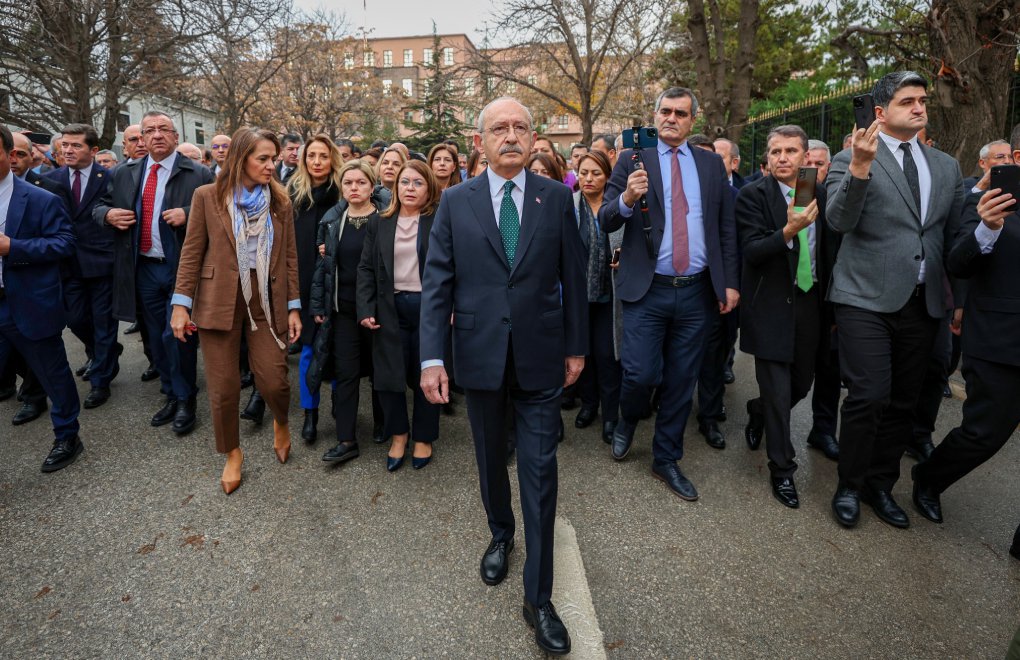 CHP heyeti Adalet Bakanlığı'na yürüdü